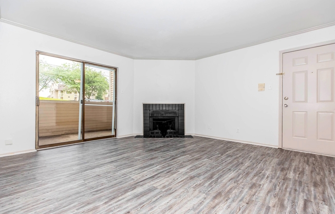 2 beds, 2 baths, 935 sqft, $1,448