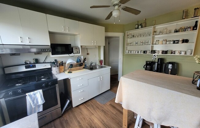 31 LYMAN AVE