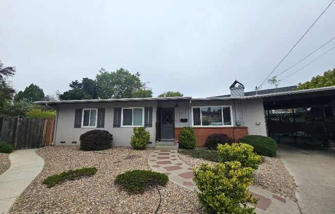 0320 7 Elm Court