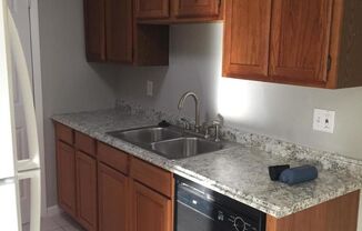 2 beds, 2 baths, $1,400, Unit Unit 101