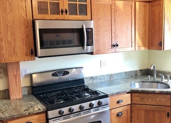 2 beds, 2 baths, 1,000 sqft, $2,550, Unit 1