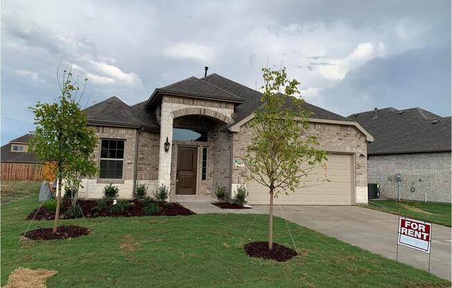 7803 COTTONWOOD DR 