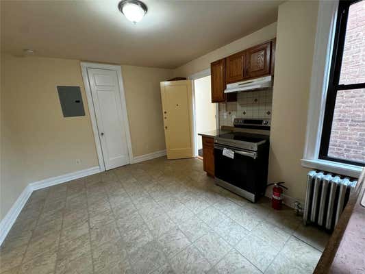 1 bed, 1 bath, 800 sqft, $2,150, Unit 2A