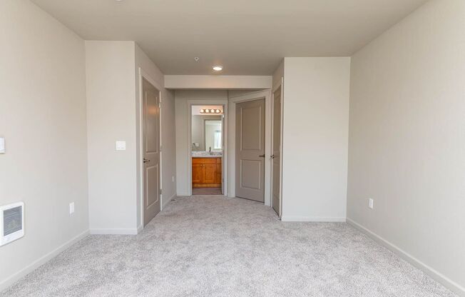 2 beds, 2 baths, 955 sqft, $1,750, Unit B-212