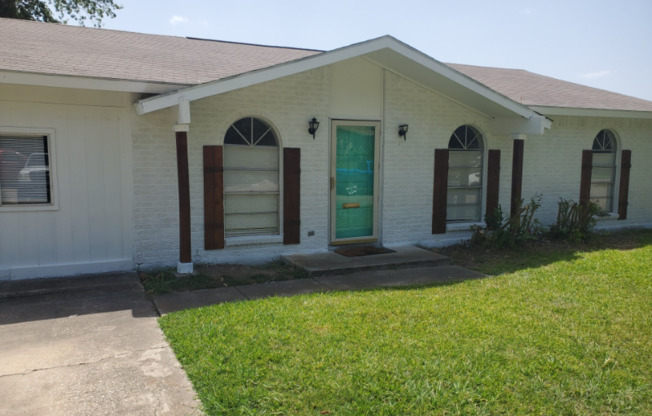 4001 SALEM DR