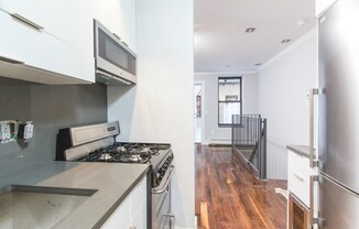 124 Ridge St