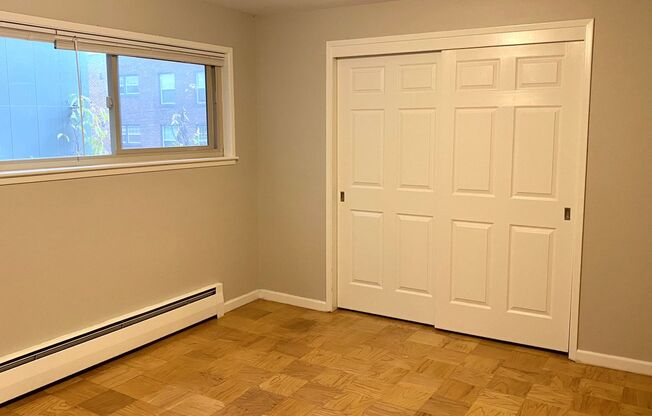 1 bed, 1 bath, 700 sqft, $1,600, Unit 07