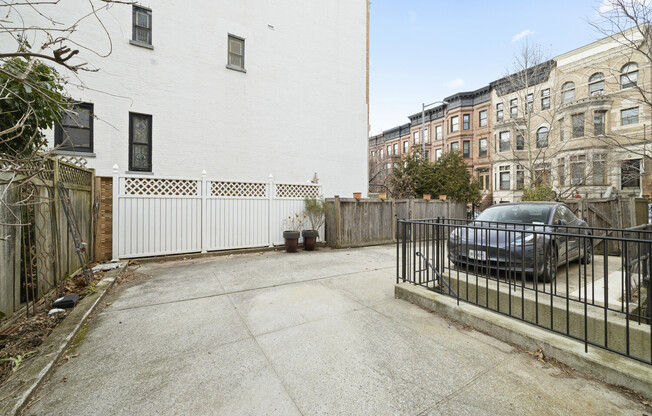 119 PROSPECT PARK W