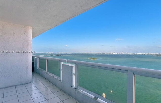 1717 N Bayshore Dr unit A-3332 (A11986157)