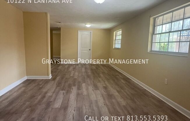 10122 N LANTANA AVE