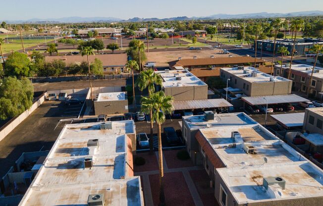 Completely Remodeled top to Bottom down the street from Glendale Community College!!! AVAILABLE NOW!!! Upgraded kitchen appliances, full size washer and dryer in unit!!!