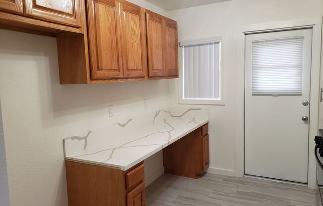 Newly Remodeled 1 BR in Orange