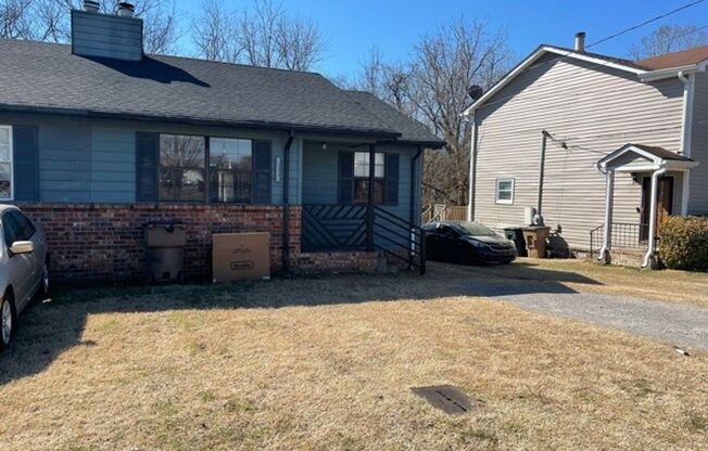 3114 CREEKWOOD DR