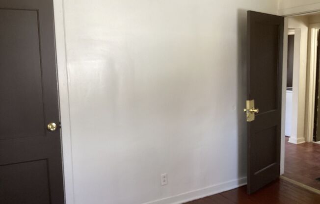 4947 N. 54th St.