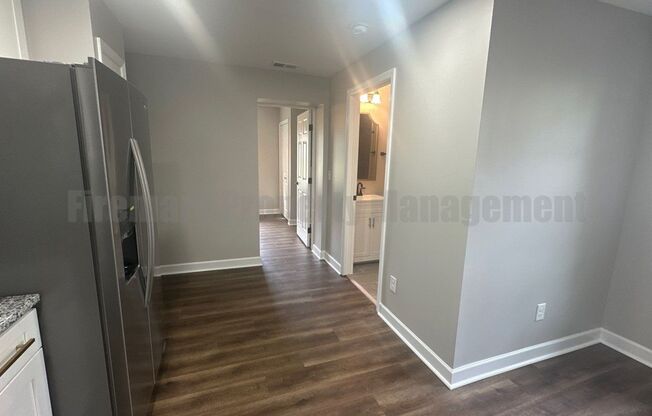 1 bed, 1 bath, 750 sqft, $1,799, Unit B