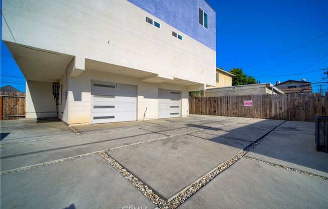 1427 S NEW HAMPSHIRE AVE