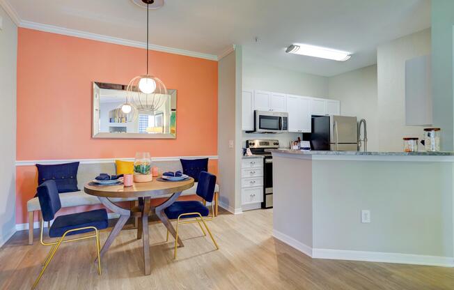 Sarasota Apartments Dining and Kitchen Area - Saratoga Place