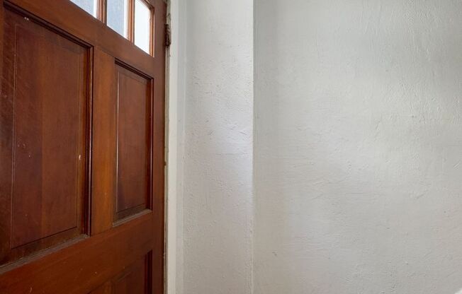 Charming 3Bed/2Bath Townhome in Historic Ridgley Delight!