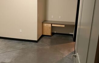 1 bed, 1 bath, 578 sqft, $1,285, Unit 205