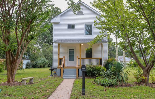 Modern Comfort Meets Historic Charm in City Point!