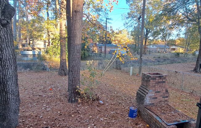 4 beds, 2 baths, $1,595
