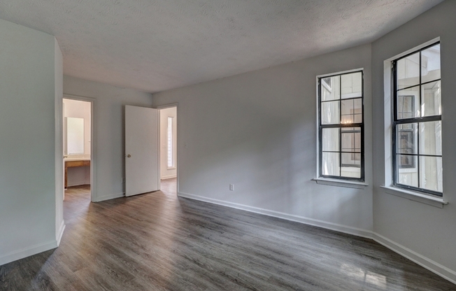 2091 MALLARD WAY
