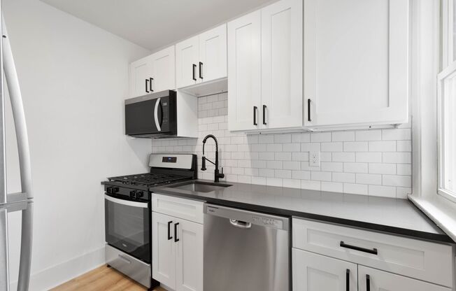 RENOVATED TOP TO BOTTOM! 2-BEDROOM IN THE HEART OF DORMONT, READY FOR APRIL 1st!