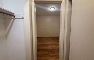 1 bed, 1 bath, 500 sqft, $2,300, Unit 25