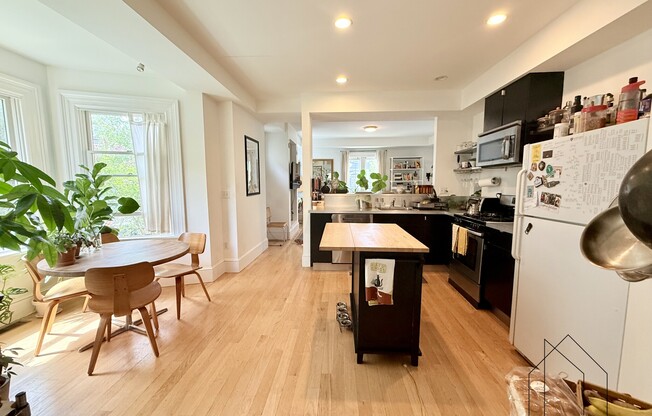 24 KENTON RD