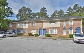 Welcome to Richmond Hills Apartments, where comfort meets convenience. Enjoy beautifully designed living spaces, nearby amenities, and a welcoming community. Don’t miss out on making this your new home—schedule your tour today!