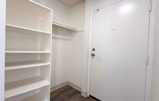 1 bed, 1 bath, 681 sqft, $1,799