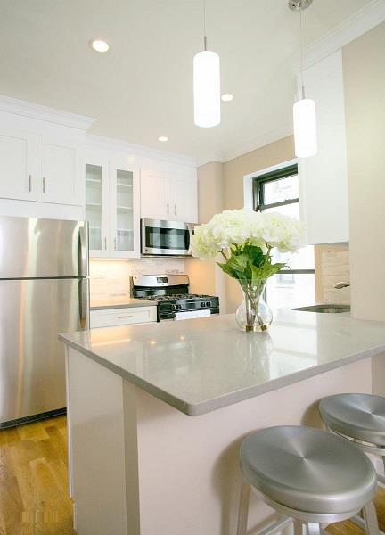 21 37 33 ST