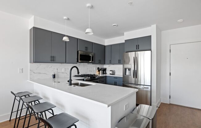 1 bed, 1 bath, $1,740
