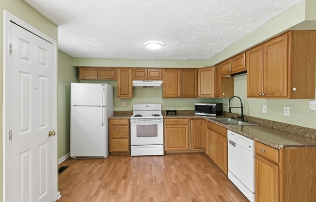 19 HOBAN CT