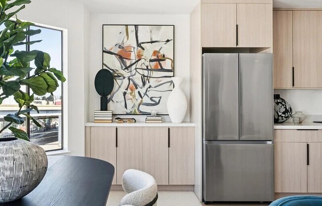 85 DUBOCE AVE