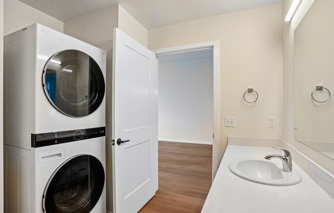 1 bed, 1 bath, 548 sqft, $2,150, Unit 105