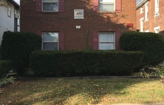 54 & 90 W 8th Ave rooms for rent
