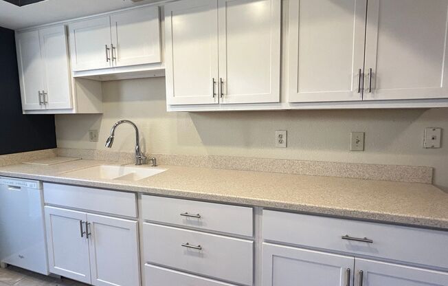 2 beds, 2 baths, $1,195, Unit #154