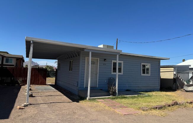 Cute little bungalow in the heart of Henderson.