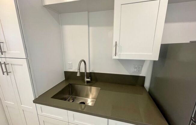 Studio, 1 bath, 261 sqft, $1,750, Unit 0216-58