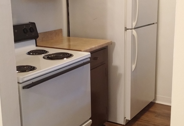 1 bed, 1 bath, 575 sqft, $1,089, Unit 36