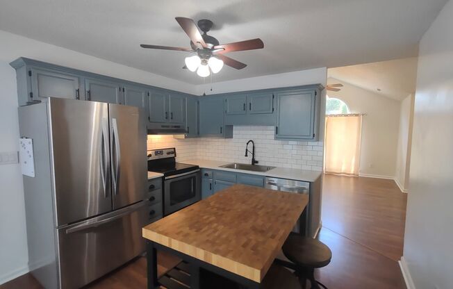 Beautiful Brick Ranch located in Cinnamon Hill community!