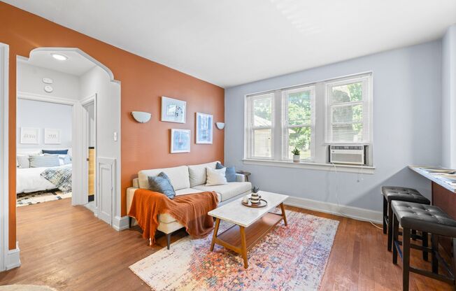 1 bed, 1 bath, 680 sqft, $1,875, Unit 303B