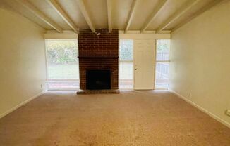 3 beds, 1 bath, $2,095