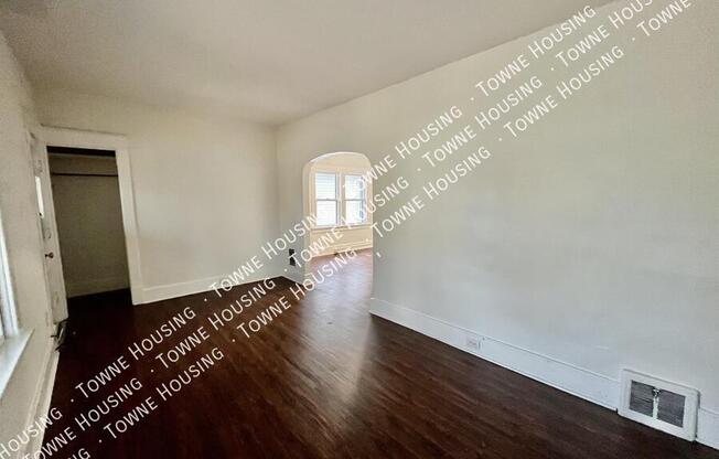 43 ULLMAN ST