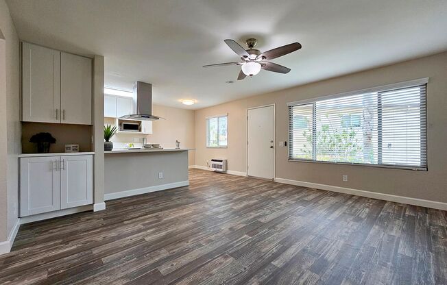 1 bed, 1 bath, $2,075, Unit 93