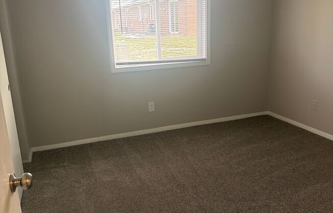 2 beds, 1 bath, 855 sqft, $999, Unit 1363