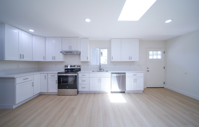 206 W BROADBENT DR