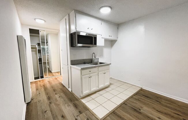 Studio, 1 bath, $1,525, Unit 068#02