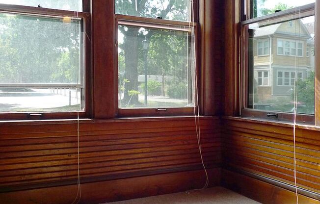 1 bed, 1 bath, 410 sqft, $1,000, Unit 18 - 1925 - 1